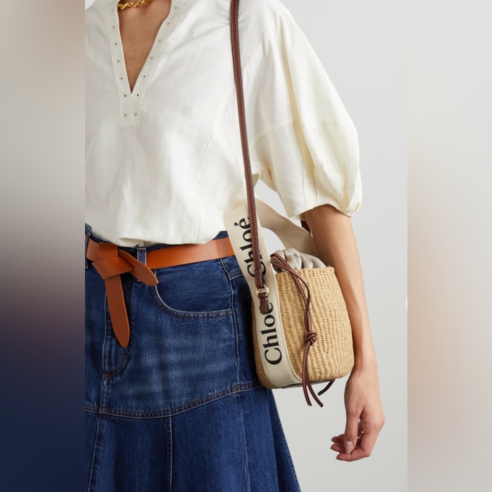 Woody small leather-trimmed raffia basket bag
